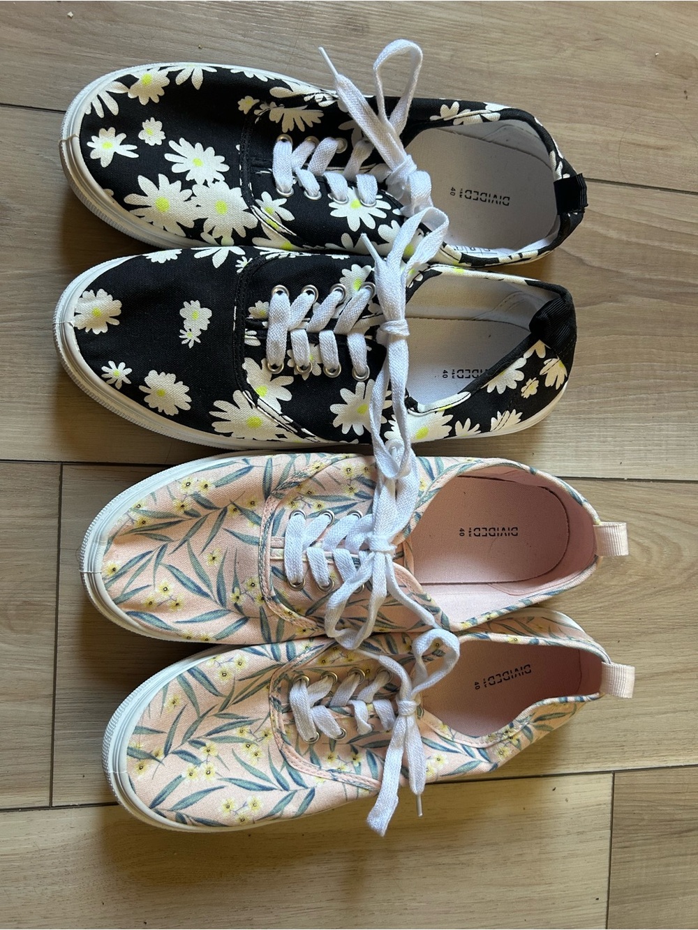 NWOT Divided H&M size eu 40 women’s 7.5 daisy and bamboo shoes